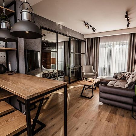 Loft Apartament Aleje Wolnosci نوفة ساونج المظهر الخارجي الصورة