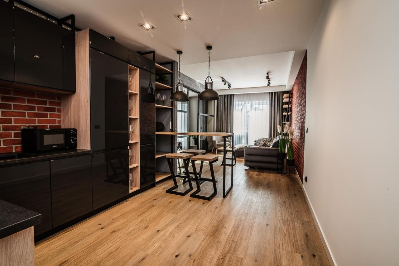Loft Apartament Aleje Wolnosci نوفة ساونج المظهر الخارجي الصورة