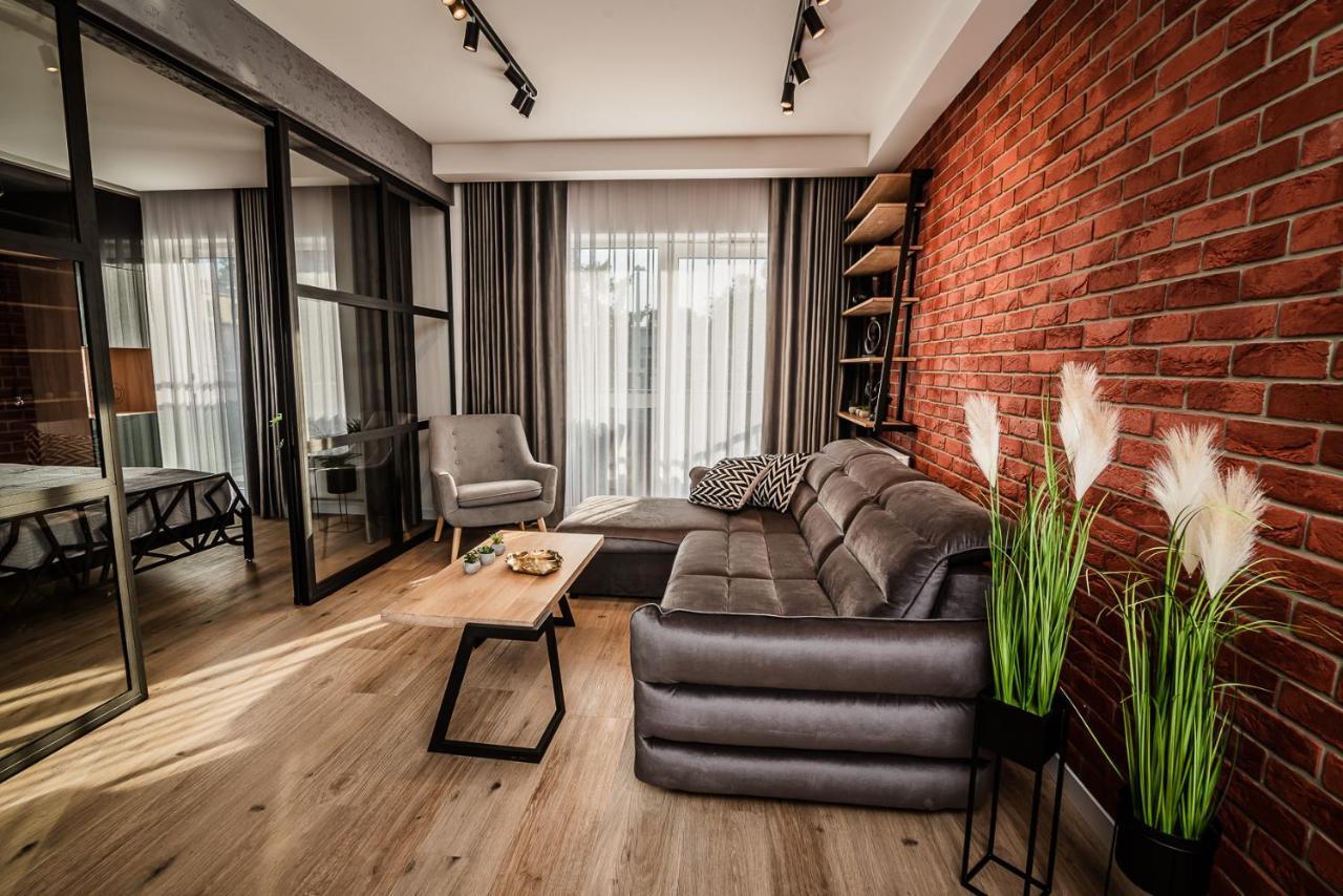 Loft Apartament Aleje Wolnosci نوفة ساونج المظهر الخارجي الصورة