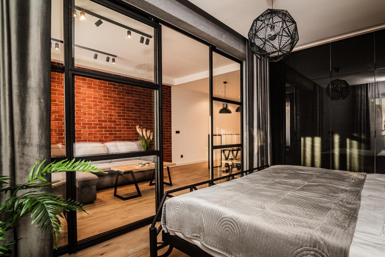 Loft Apartament Aleje Wolnosci نوفة ساونج المظهر الخارجي الصورة