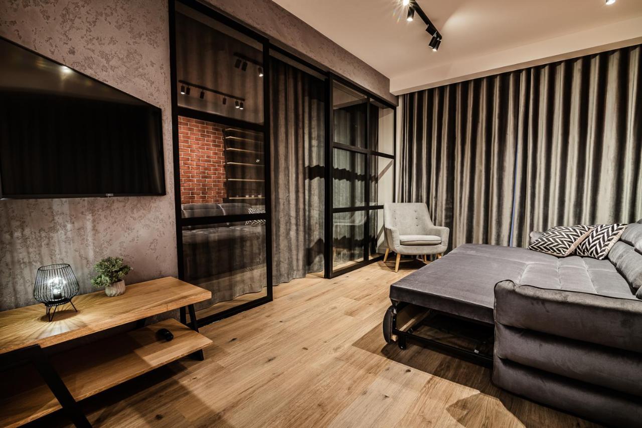Loft Apartament Aleje Wolnosci نوفة ساونج المظهر الخارجي الصورة